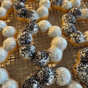 Black Sesame White Chocolate